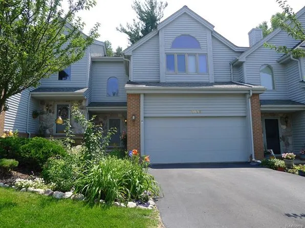 6553 Scenic Pines Ct #1, Clarkston, MI 48346