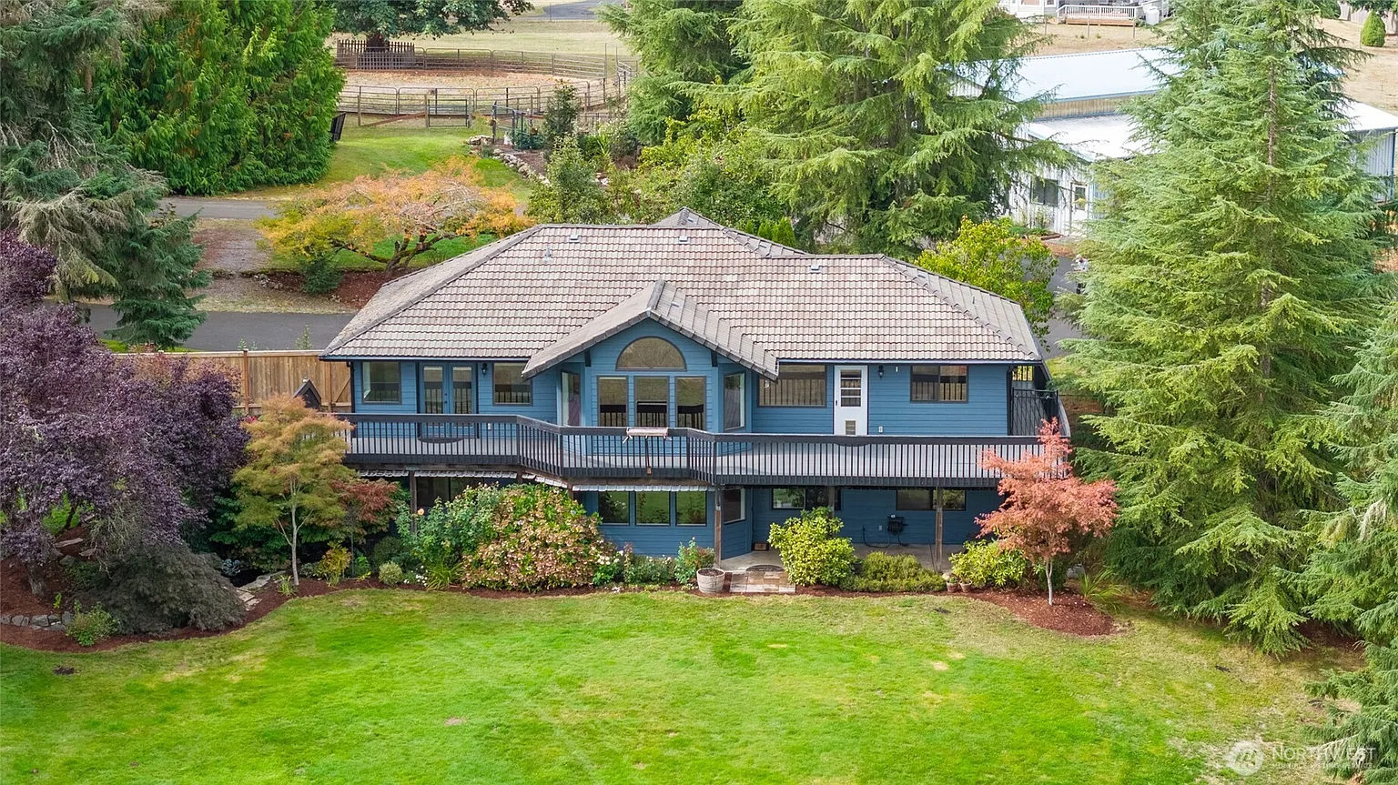 27215 159th Avenue E photo 1