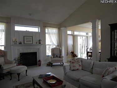 5th image of 32888 Titus Hill Ln