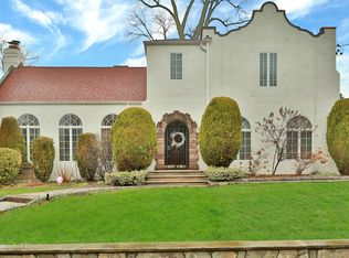 936 Grant Ave, Pelham, NY 10803