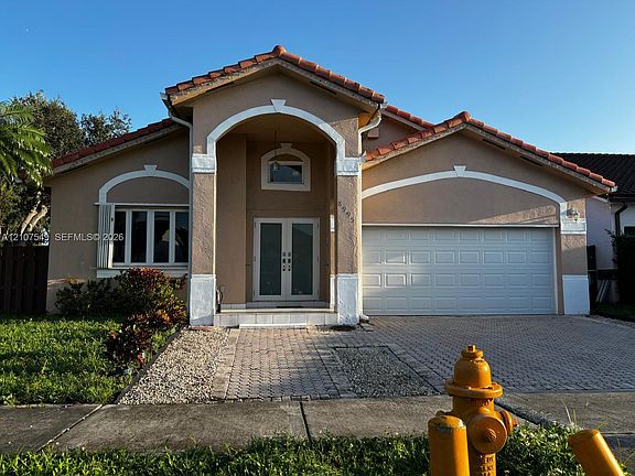 2nd image of 8995 NW 148th St