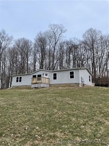 2102 Vest Road, New Washington, IN, 47162