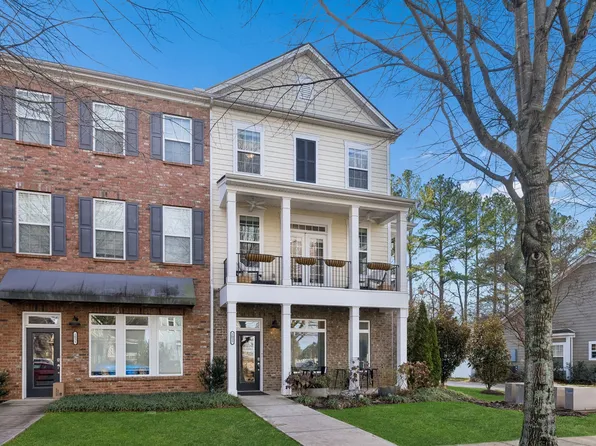 1035 Avery Park Dr, Smyrna, TN 37167