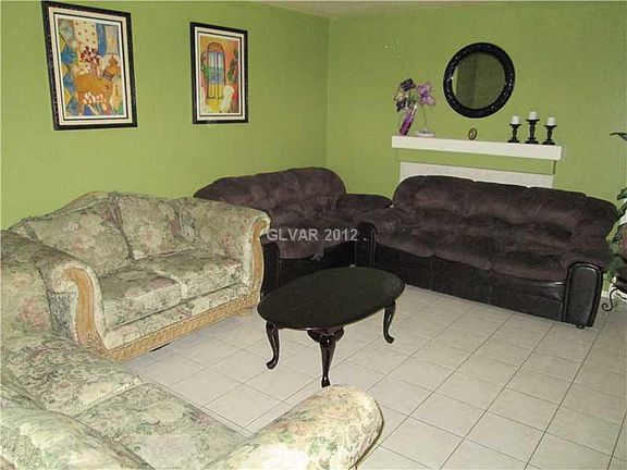 2nd image of 1008 Seabury Hill Ct