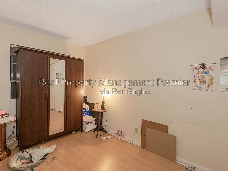 6768 SW 39th Ct — Photo 20