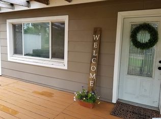 28406 S Dague Rd, Kennewick, WA 99337