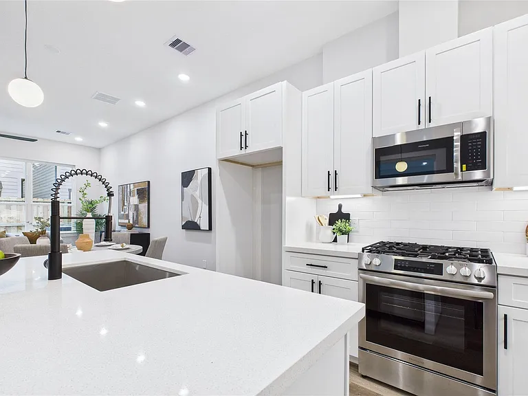 5032 Creekmont Dr — Photo 14