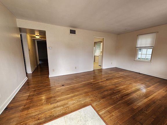 5th image of 113 Ardmore Dr
