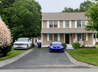 22 Nicholas Dr, Wareham, MA 02571