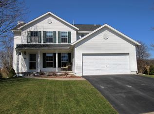 7823 Burr Ridge Ct NE, Cedar Rapids, IA 52402