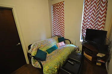 Rented by REAL New York