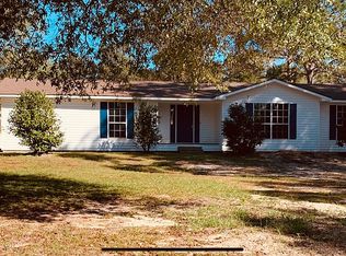 147 Oak Hollow Ln, Daleville, AL 36322