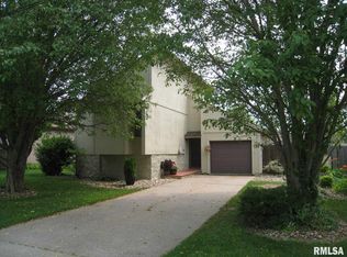 1406 7th Ave, Silvis, IL 61282
