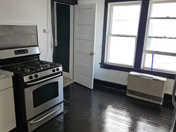 17 Holland St APT 4, Binghamton, NY 13905