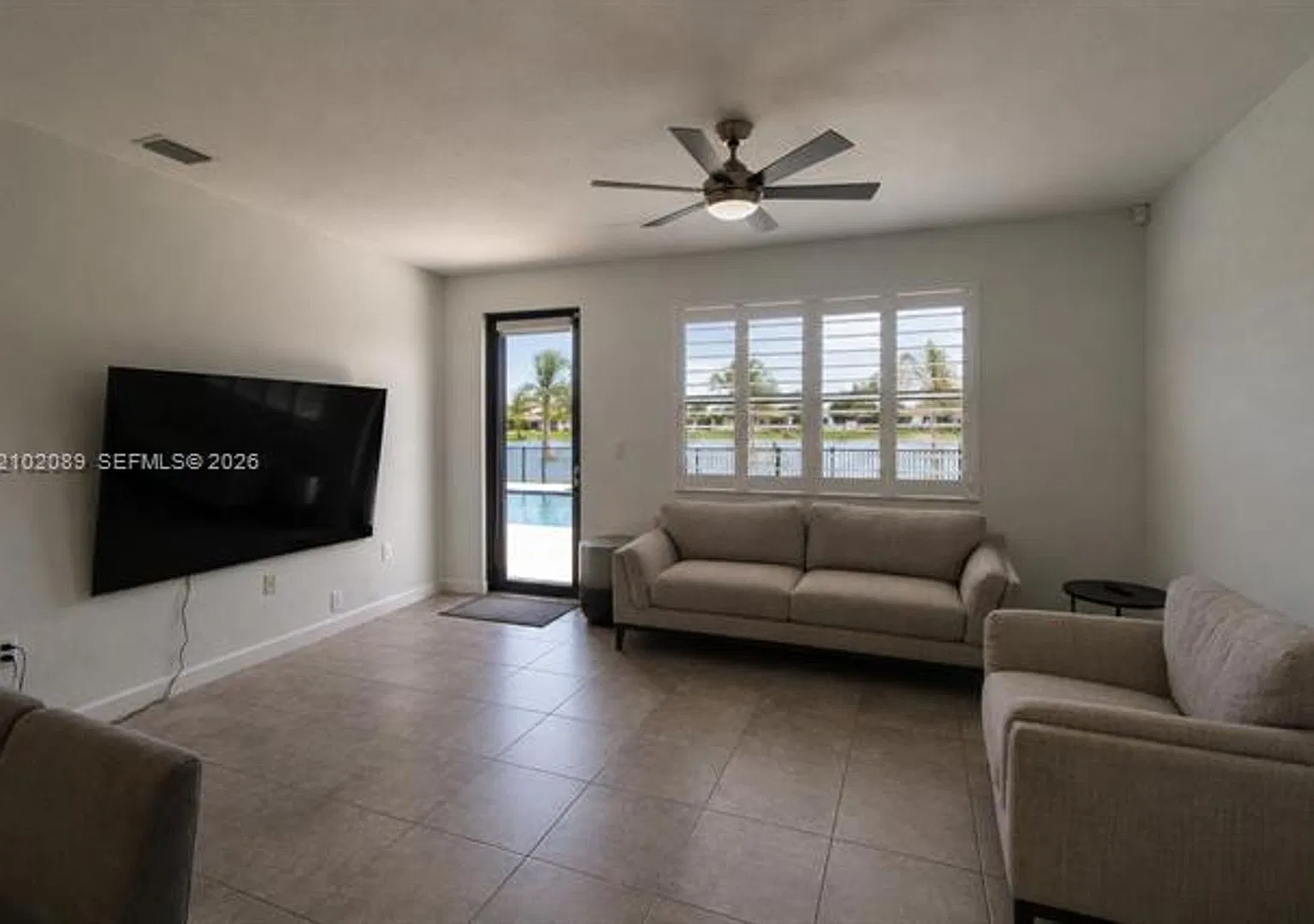 2450 SE 1st St # 2450, Homestead, FL 33033 — Photo 4