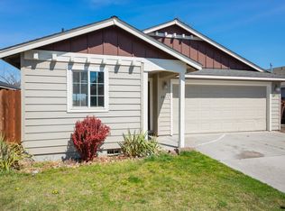 2803 SW Cascade Ave, Redmond, OR 97756