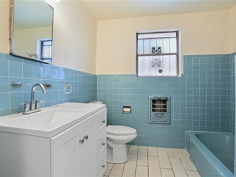 7551 Oak St — Photo 5