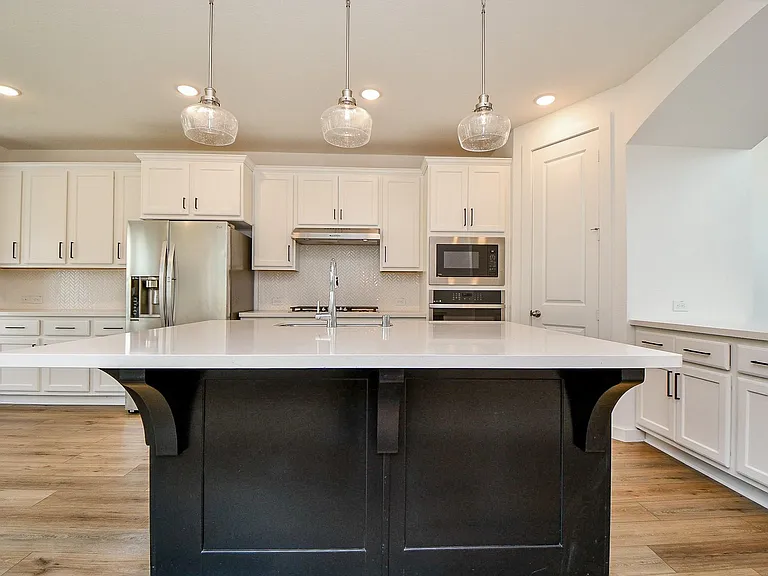 943 Malibu Shore Ln — Photo 13