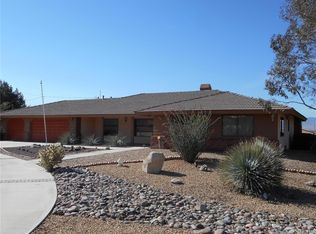 13751 Titonka Rd, Apple Valley, CA 92307