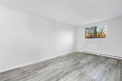 591 Wellington Ave #201 — Photo 5