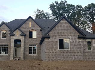 24059 Deerhawk Dr, New Boston, MI
