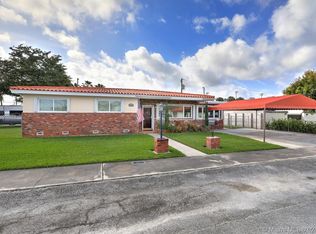 8900 SW 41st Ter, Miami, FL 33165