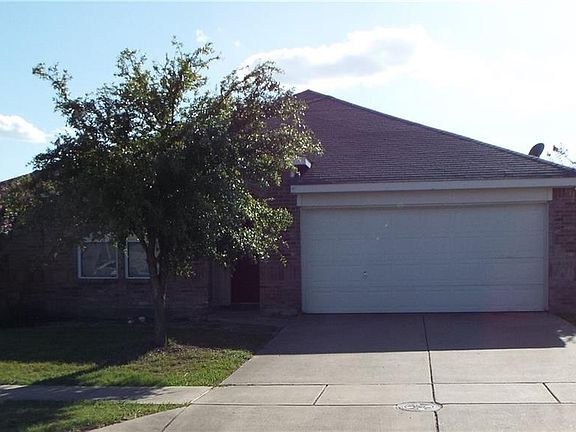 2nd image of 713 Jennie Marie Cir