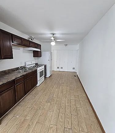 5th image of 1773 Raleigh Ln