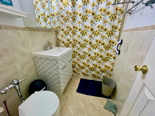 94-11 59th Avenue image 10 of 24