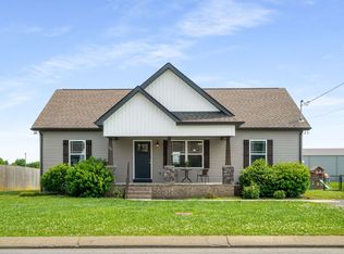 109 Lexington Cv, Shelbyville, TN 37160