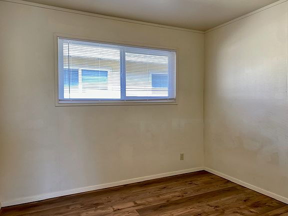 4th image of 4868 Village Ct #4868