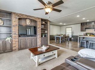270 County Road 5011, Leonard, TX 75452