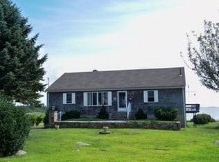 202 Hoxsie Ave, Charlestown, RI 02813