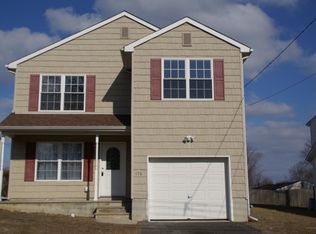 170 Furman Blvd, Keyport, NJ 07735