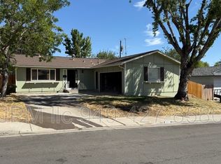 2565 Van Buren Dr, Reno, NV 89503