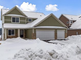 943 Forest Edge Cir, Jordan, MN 55352