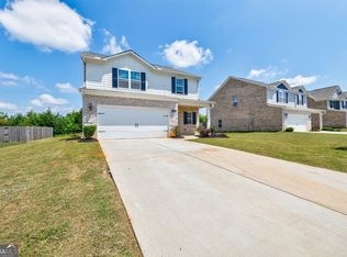 180 Oliver Dr, Locust Grove, GA 30248