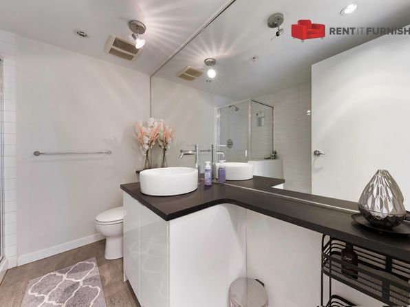 2 bedroom rental in Vancouver — photo 4