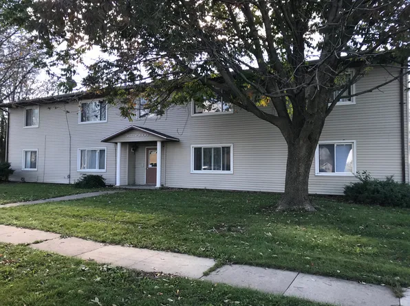 3614 Ravenwood Cir #3614, Waterloo, IA 50702