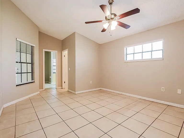 1629 Sunburst Way — Photo 10