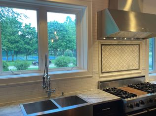 1580 Dewey Ave #1, Evanston, IL 60201