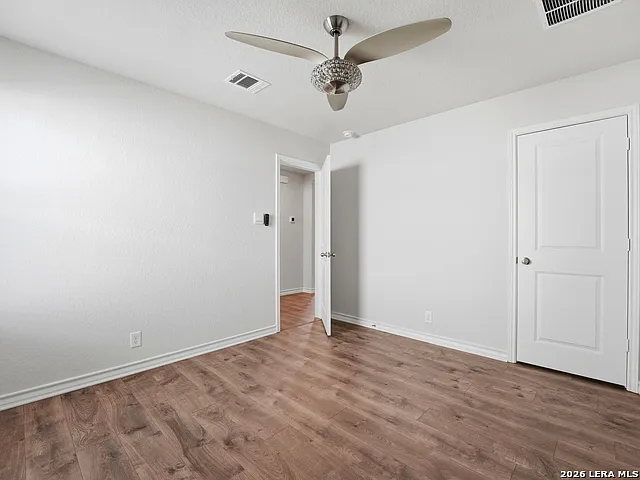 804 Red Riv — Photo 15
