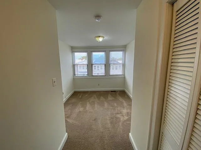 1524 D St NE — Photo 25