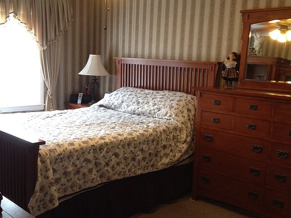 5th image of 16616 Jewel Ave