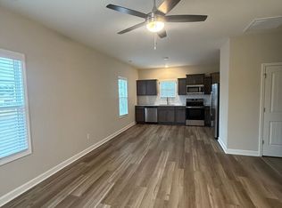 401 Spring Ave, Spring Lake, NC 28390