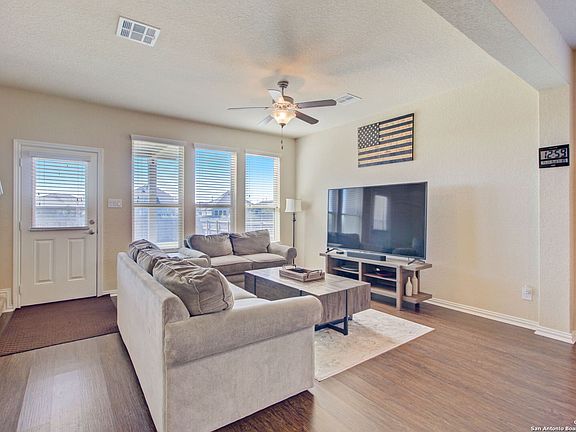 4th image of 7807 Belmont Valley