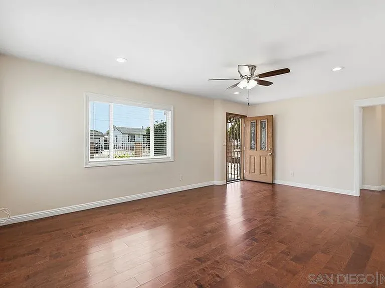 3942 Casita Way — Photo 4
