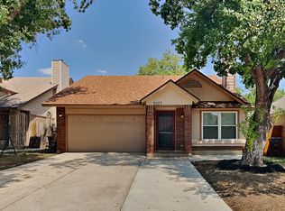 9977 Echo Plain Dr, San Antonio, TX 78245
