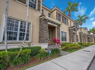 17050 SW 95th Ter, Miami, FL 33196