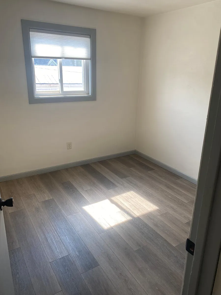 Building Photo - 1504 Poplar St #1